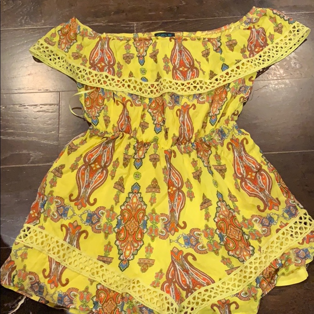 Romper with paisley design